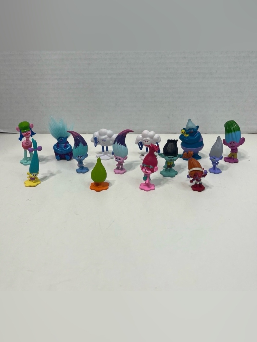 Trolls DREAMWORKS the troll movie mini troll figures lot of toys cake toppers